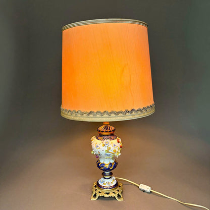 Sevres Style Style Table Lamp