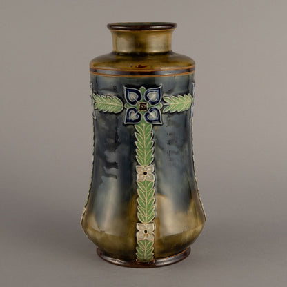 ROYAL DOULTON "Vase"