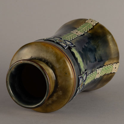 ROYAL DOULTON "Vase"