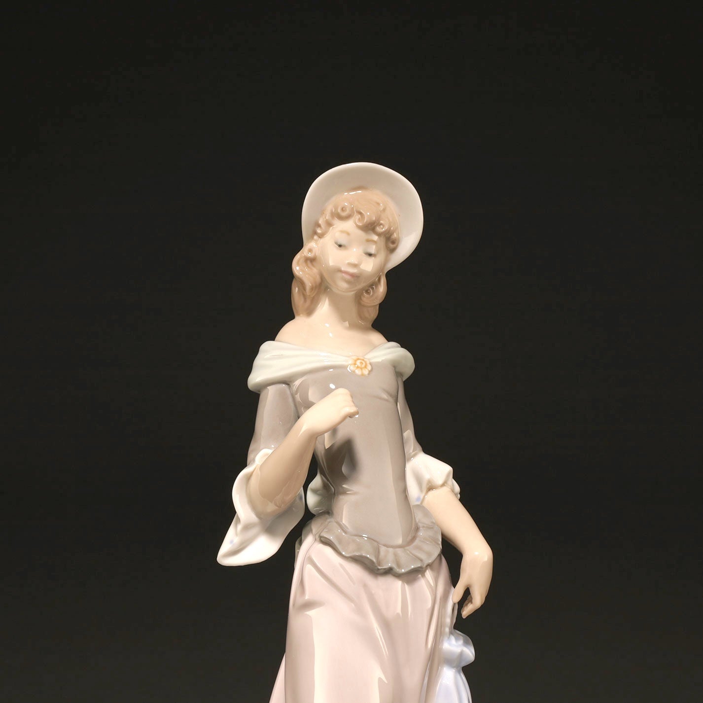 LLADRO / Walking