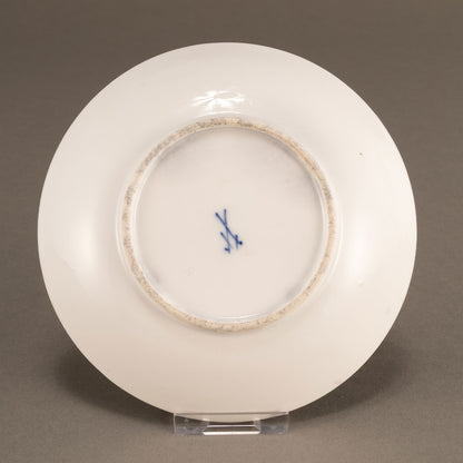 MEISSEN "Noble motif cup and saucer set of 2"