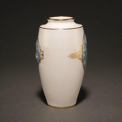 MINTON / Pate-Sur-Pate Vase [G0411]