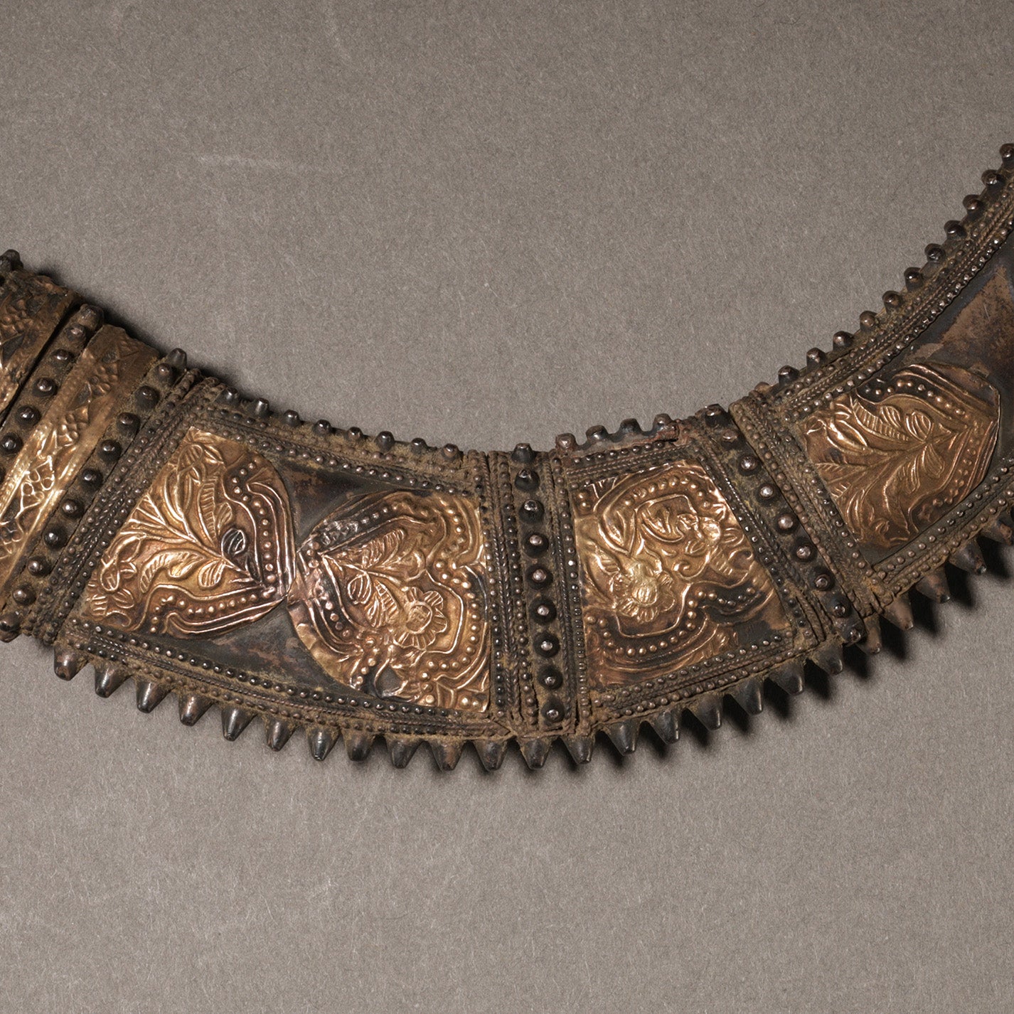 Decorated Powder Horn