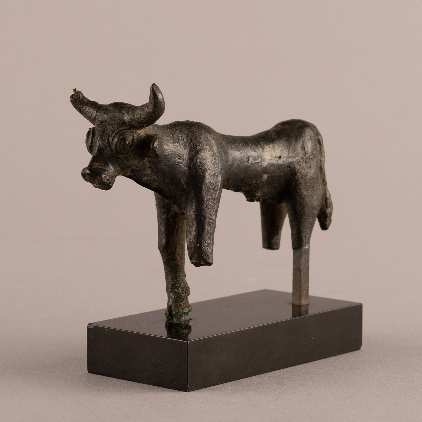 Syria / Bronze Bull [H0209]