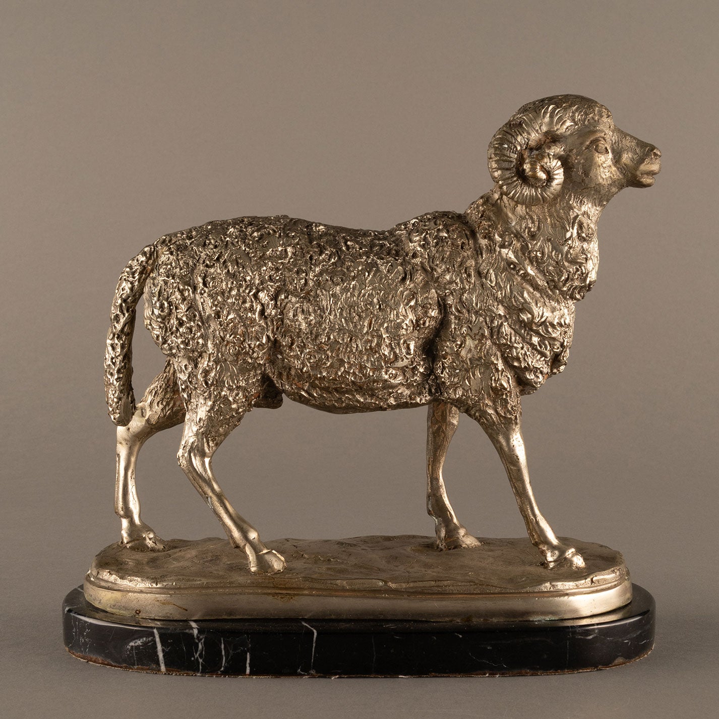 Silver sculpture “Sheep”