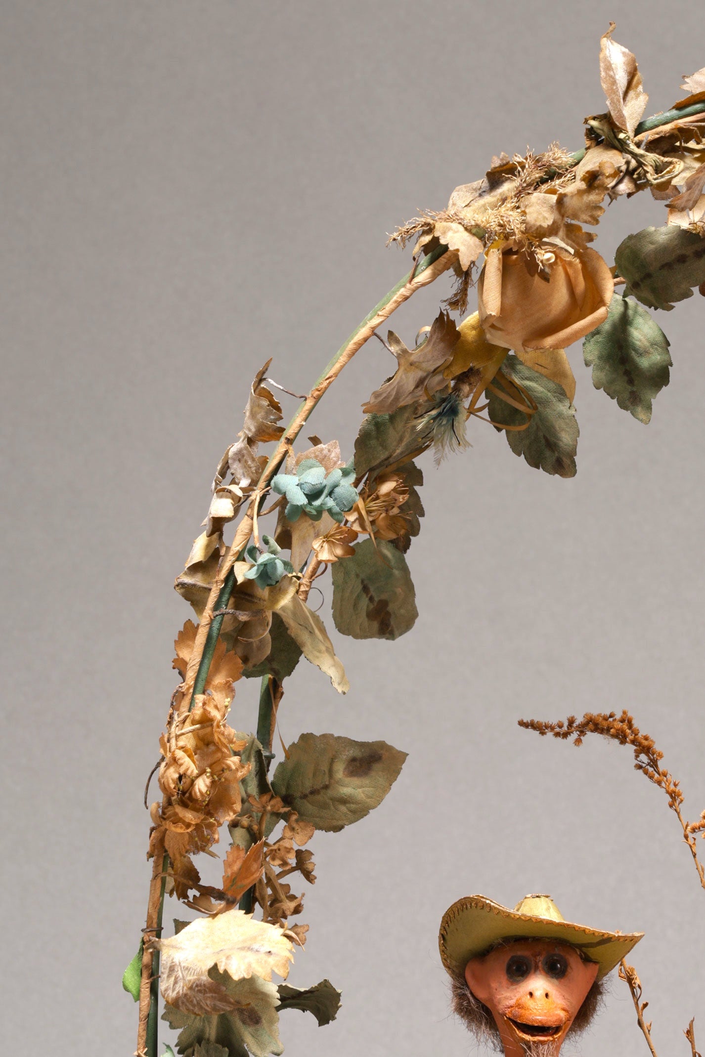 Automata (People playing a card game)