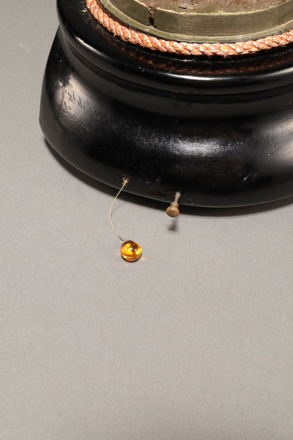 Automata (People playing a card game)