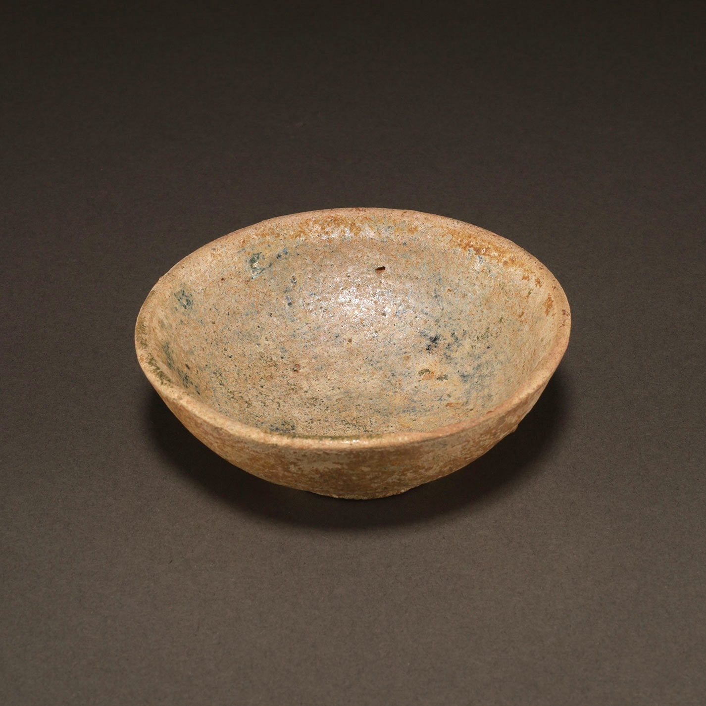 Green Glazed Bowl [J0172]