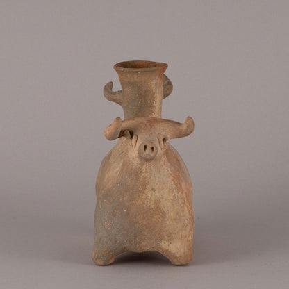 “獸首流酒器” （阿爾達比勒，公元前8~7世紀）