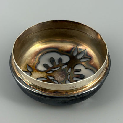 波斯 白釉銀彩耳香爐