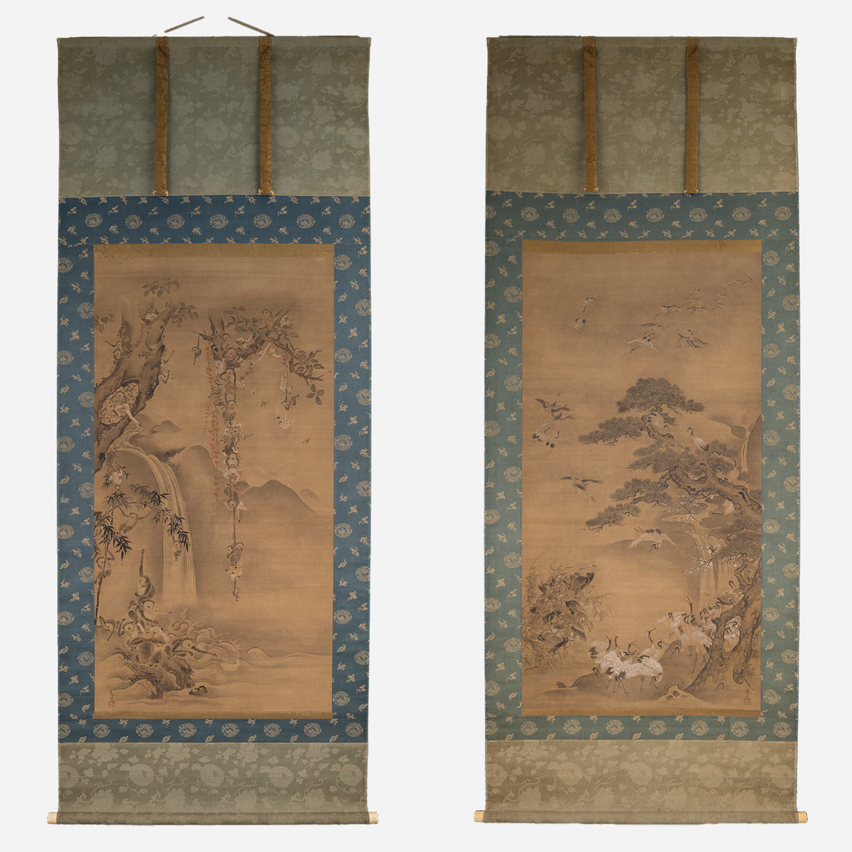 [K0138] Kano Tsunenobu (1636–1713) / One Hundred Cranes and One Hundred Monkeys, a Pair of Hanging Scrolls