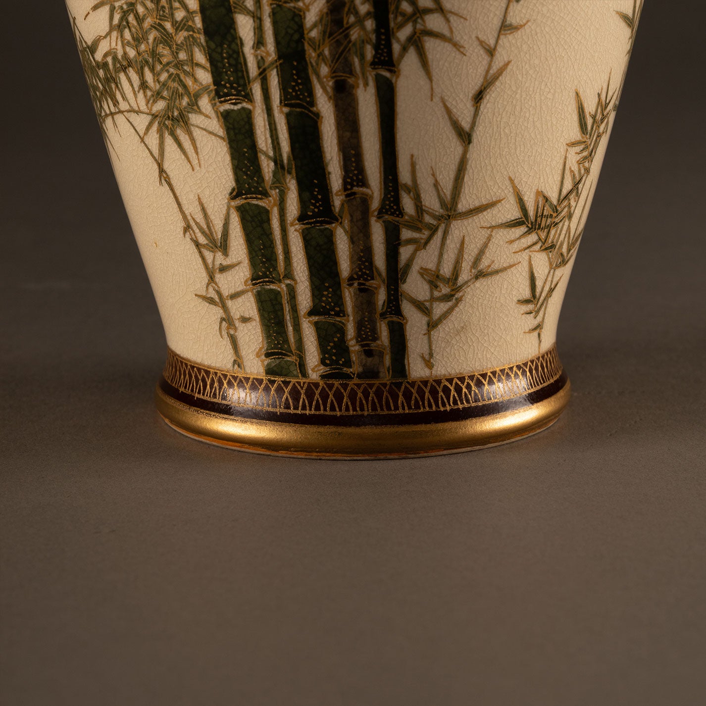 京薩摩金襴手竹文花瓶