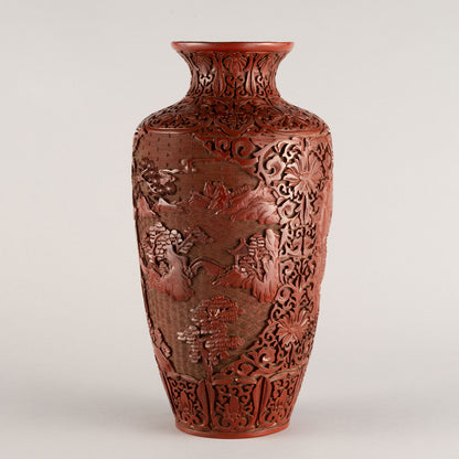 朱塗山水楼閣文花入