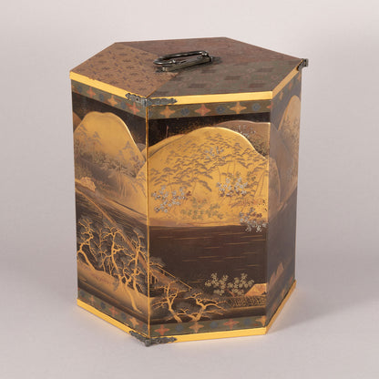 蒔絵嵐山文六角提重