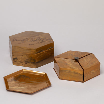 Makie design of Mt. Fuji, old pine and rocks, hexagonal incense box