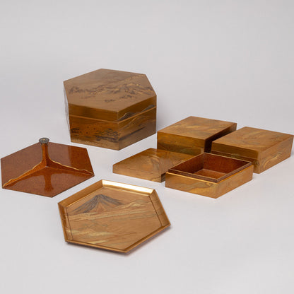 Makie design of Mt. Fuji, old pine and rocks, hexagonal incense box