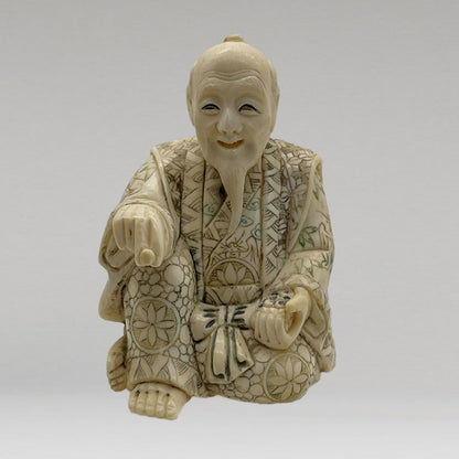 象牙根雕 老人