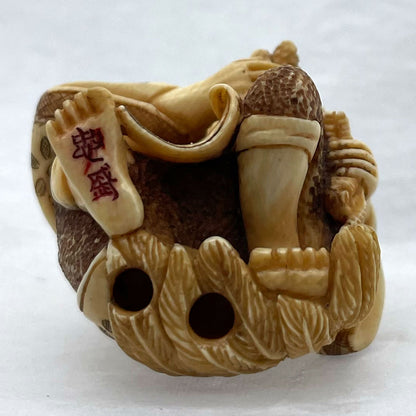 Ivory Netsuke Chicken Keeper