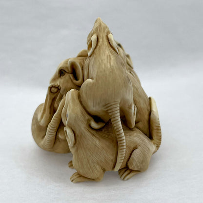 象牙根雕 群鼠