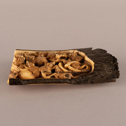 Ivory rat figurine