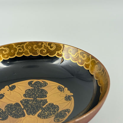 Maki-e Lingzhi Bat Bowl
