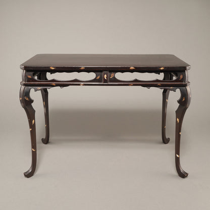 Japanese Makie Kasuga Stand with Scattered Flower Design