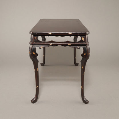 Japanese Makie Kasuga Stand with Scattered Flower Design