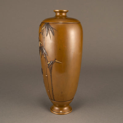 Vase with inlaid bamboo and crane design