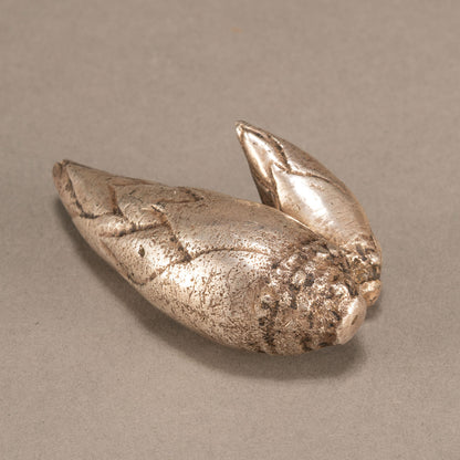 [M0369] 蔵六 銘 / 純銀筍文鎮