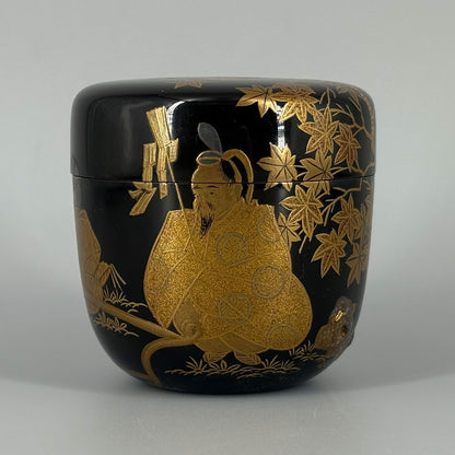 Makie lacquered natsume type tea caddy "Courtly carriage with autumn leaves"