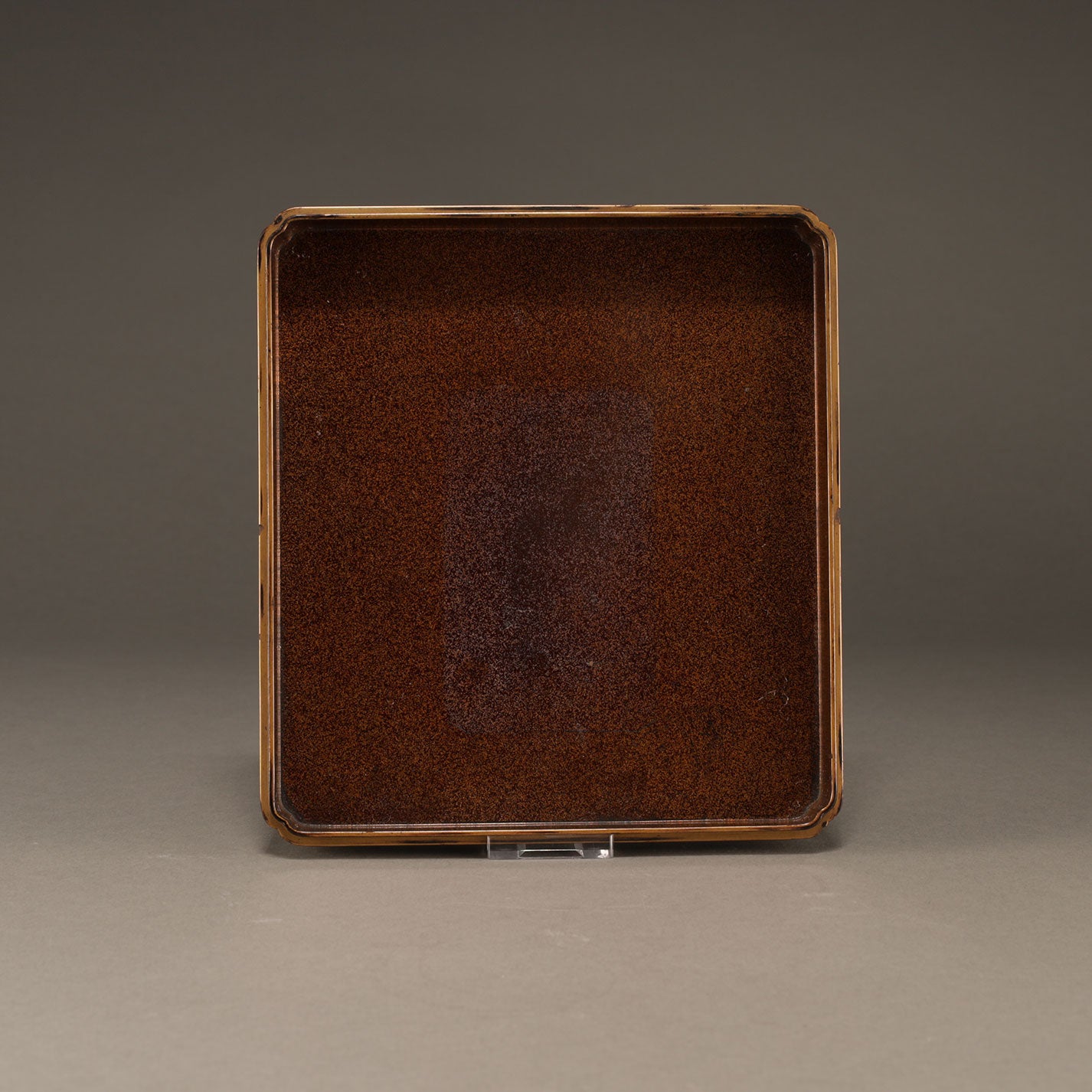 Silver pear skin Maki-e writing box designed with snowball play