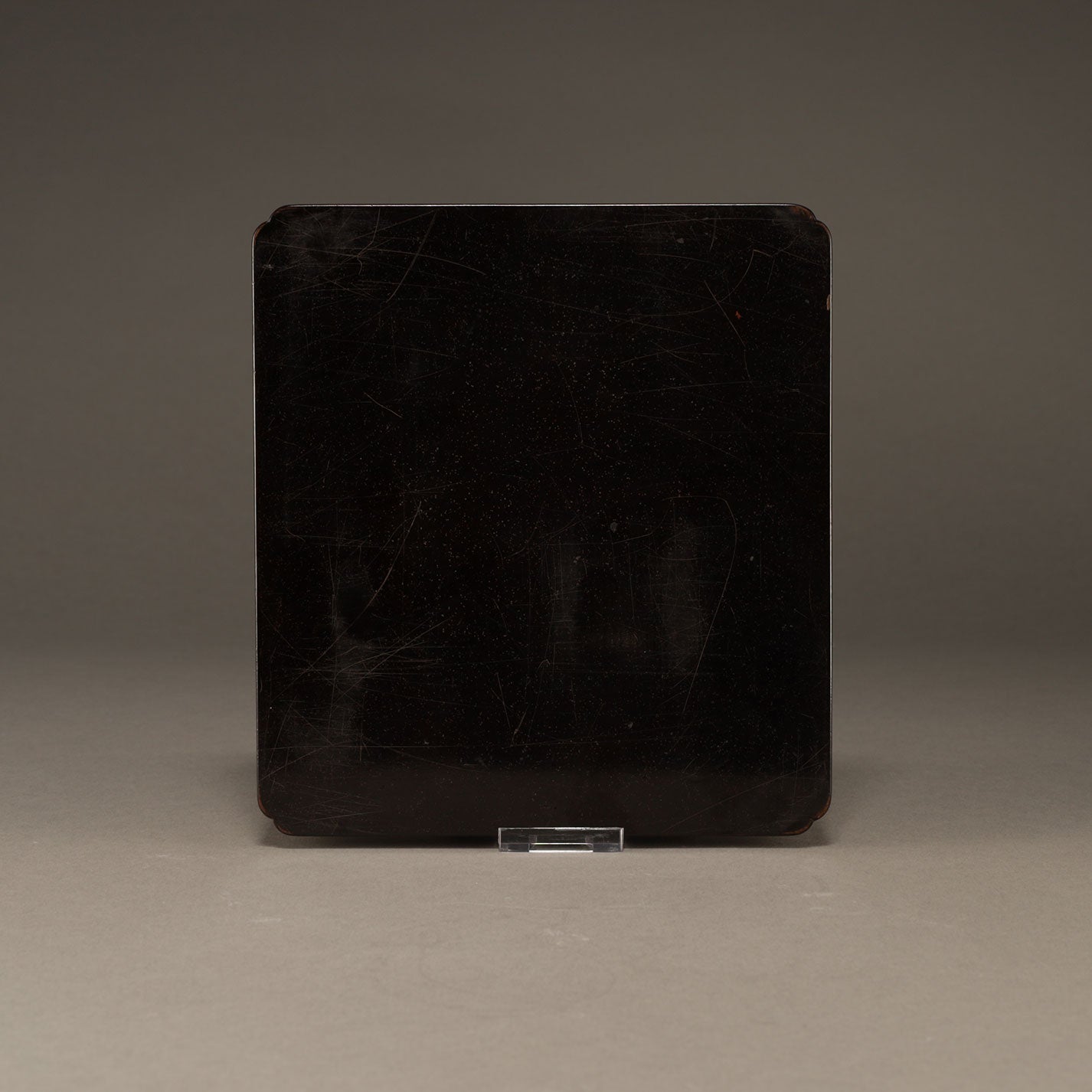 Silver pear skin Maki-e writing box designed with snowball play