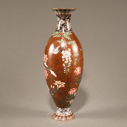 七宝草花文花瓶