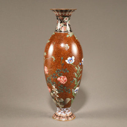 七宝草花文花瓶