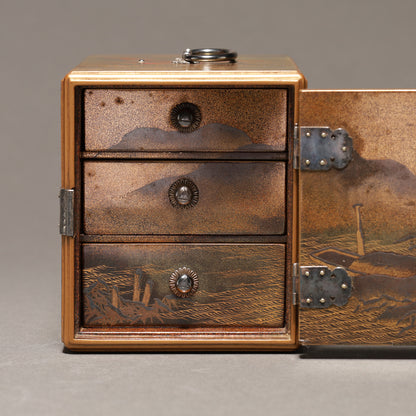 Landscape Maki-e Small Cabinet