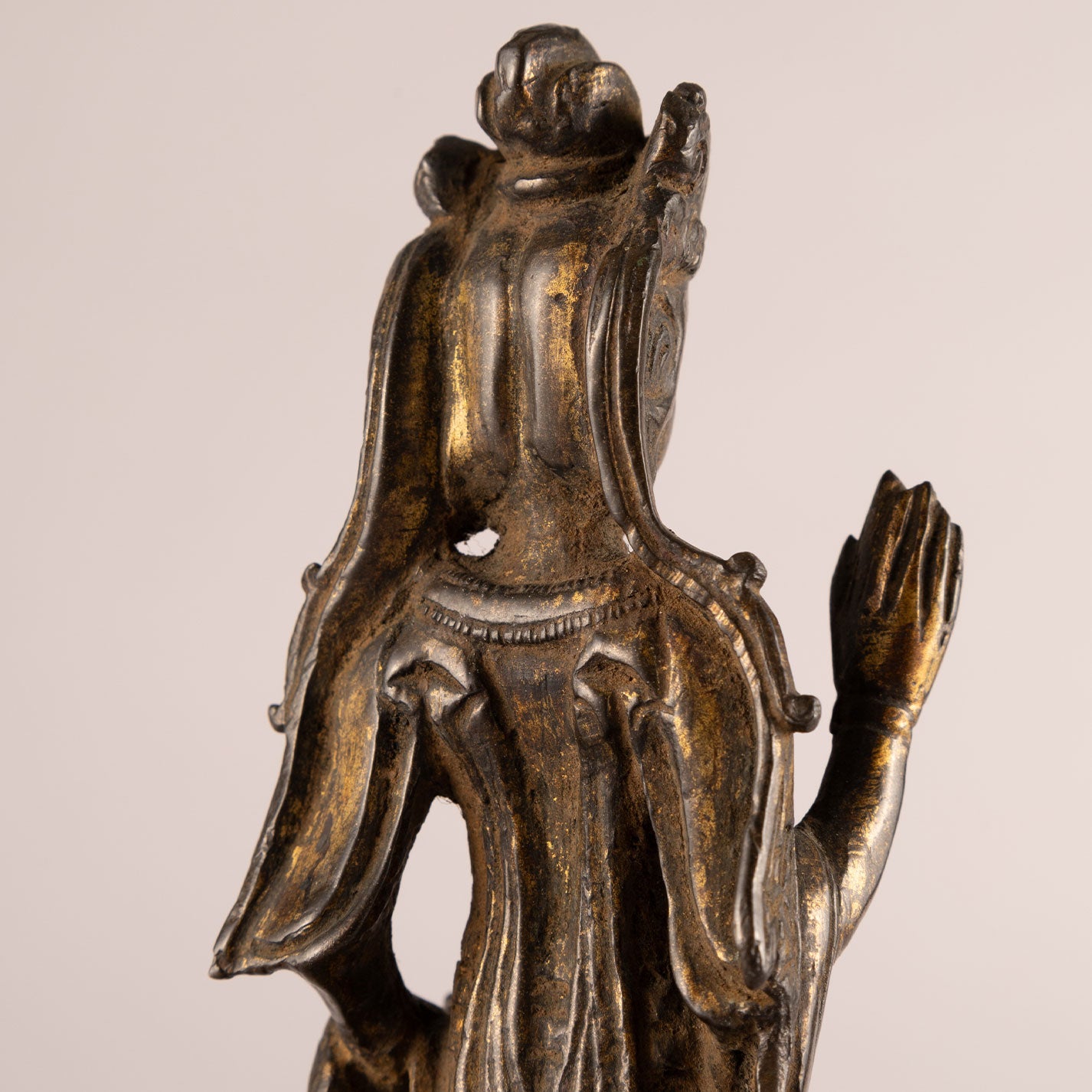 Copper-plated Kannon standing statue