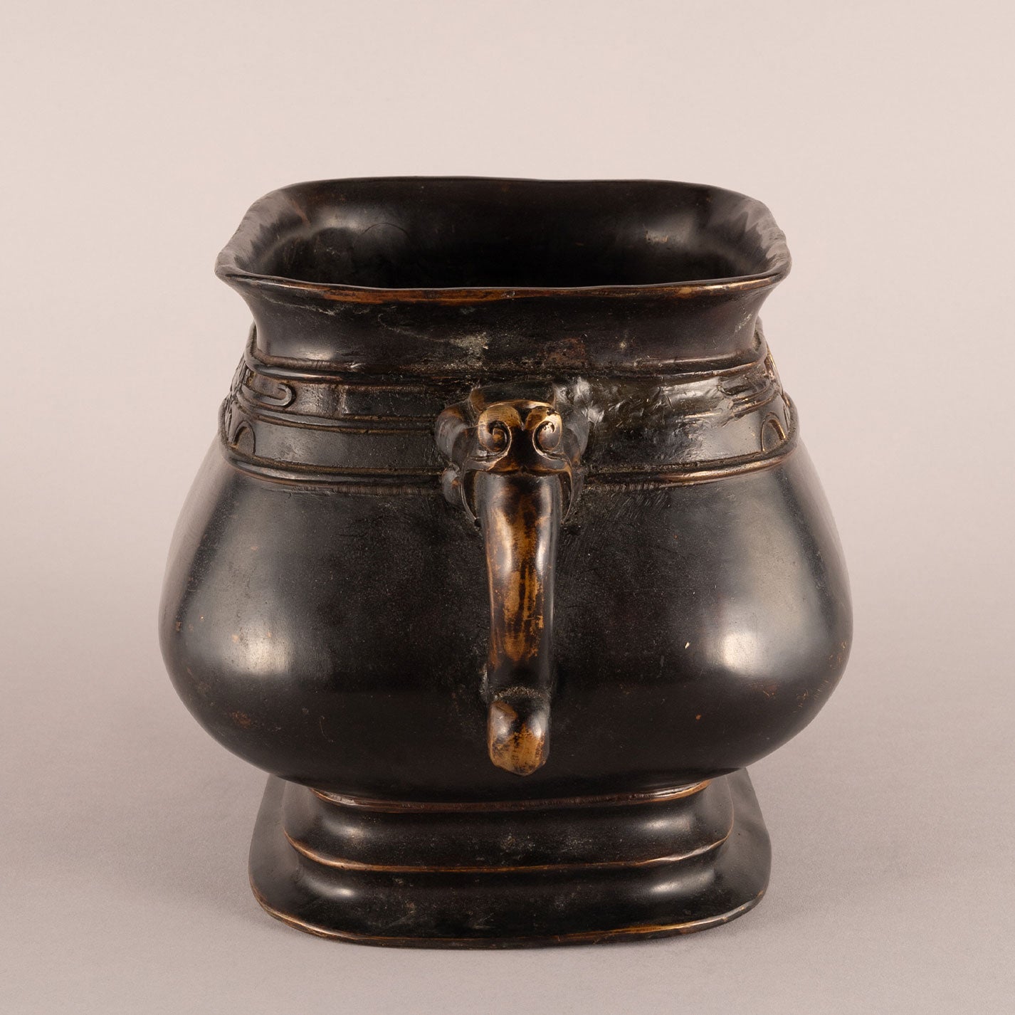 Bronze double-eared incense burner