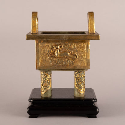 Jade Incense Burner with Bronze Decorations and Bird-and-Beast Design