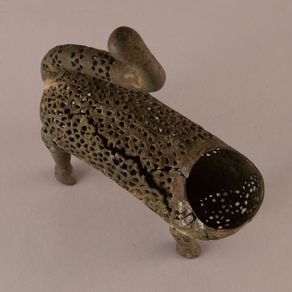 Bronze chisel incense burner in the shape of an empty beast