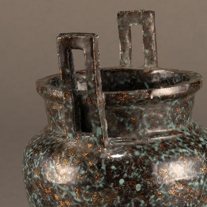 銅胎獅首三足香爐