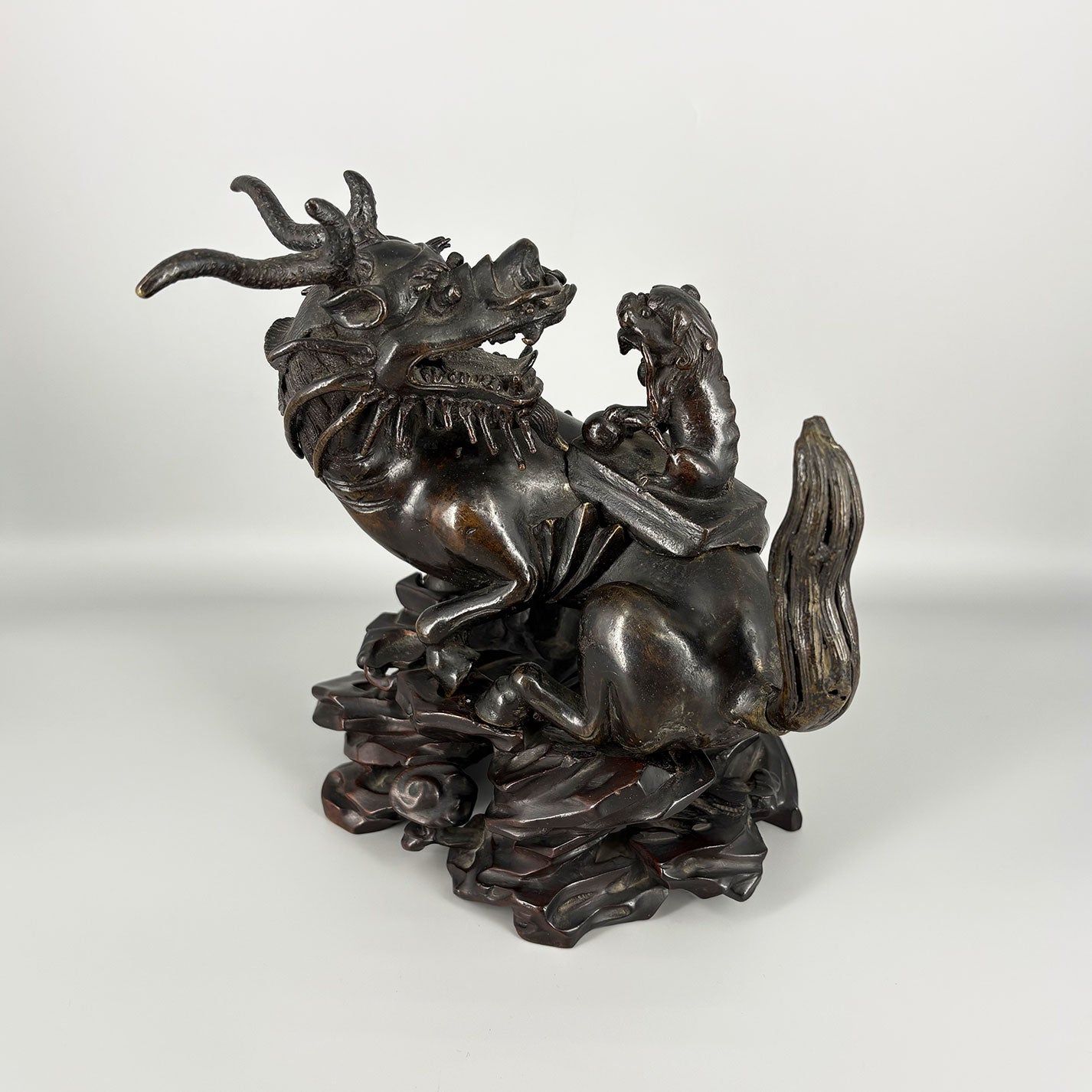 古銅蒼龍教子香薫炉 [P0291]