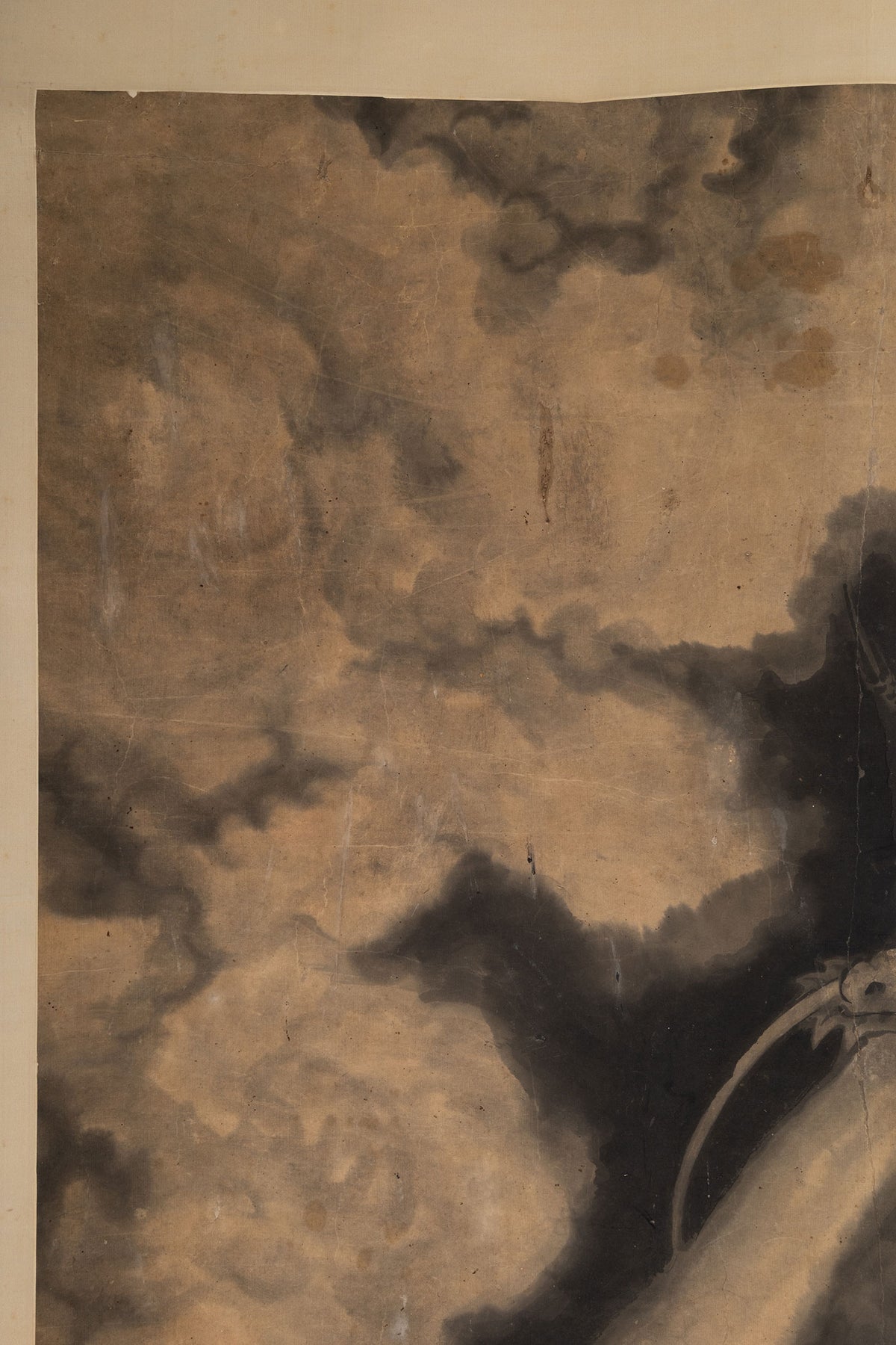 [Q0364] Zhou Yu / The Dragon’s Breath Becomes Clouds