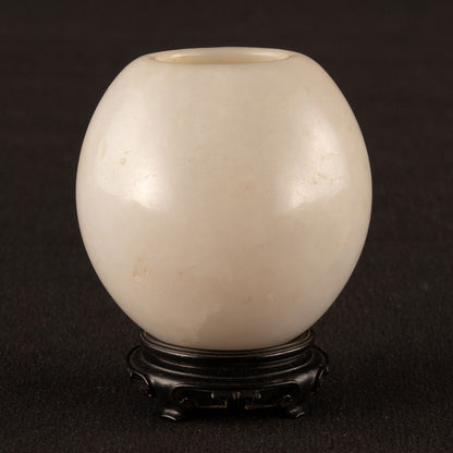 白玉小花瓶附台座