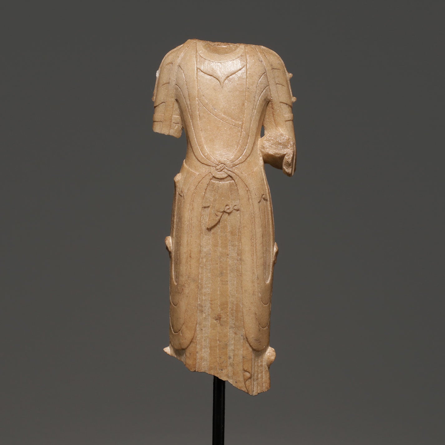 白玉雕加彩菩薩半身像