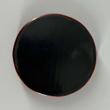 剔紅荔枝紋香盒