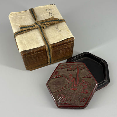 Hexagonal incense box with red figures