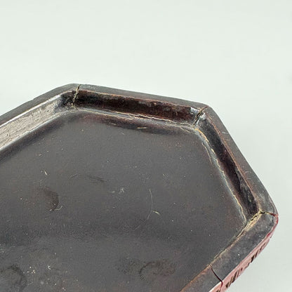 剔紅人物六角香盒