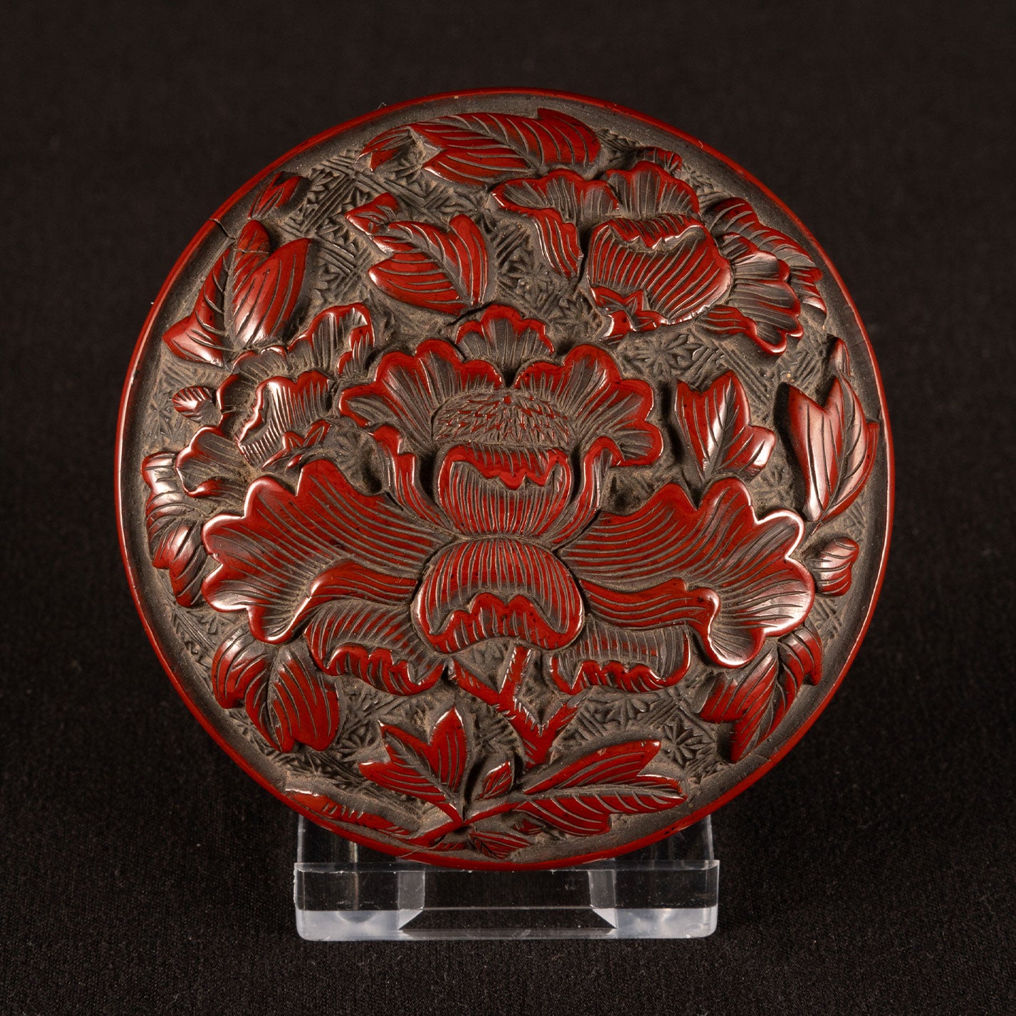 Incense box with red peony motif