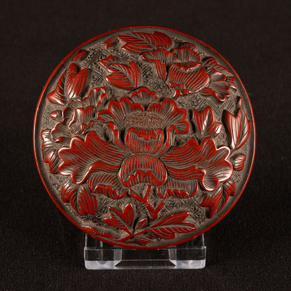 剔紅牡丹紋香盒