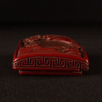 剔紅松下高仕方形天地蓋盒